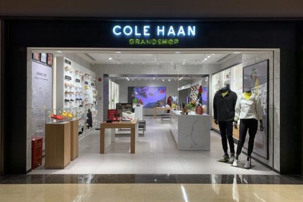 可汗鞋帽店铺形象