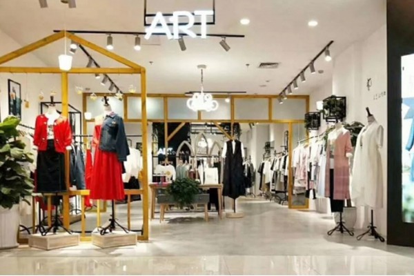 艺域女装店铺形象