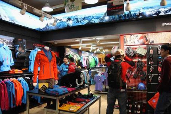 猛犸象运动装店铺形象