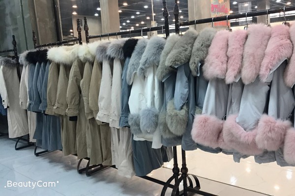 淘衣岛女装店铺形象