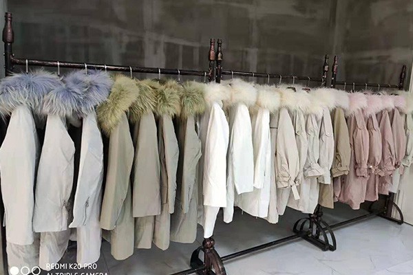 淘衣岛女装店铺展示