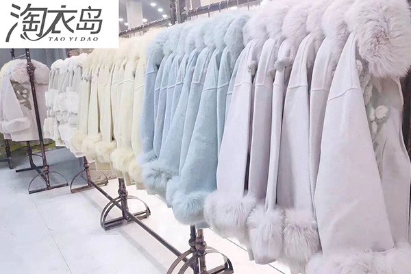 淘衣岛女装店铺形象