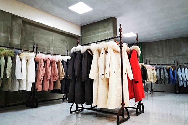 淘衣岛女装店铺展示