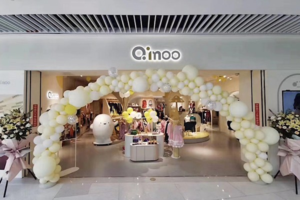 淇木童装店铺展示