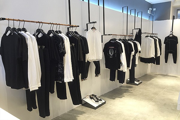 anothehome女装店铺展示