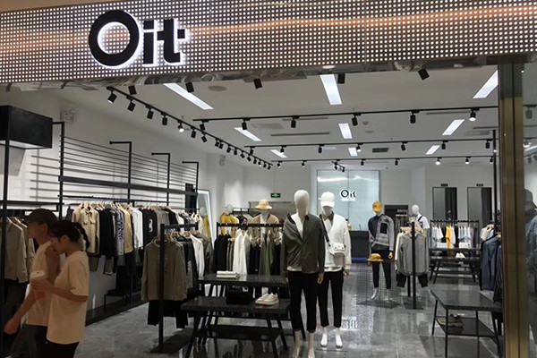 Oit男装店铺展示