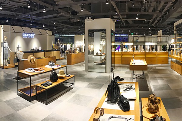 GAROSU女装店铺形象