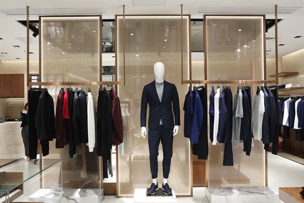 卡尔丹顿男装店铺形象