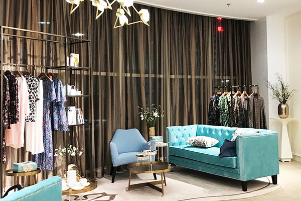 沐兰女装店铺形象