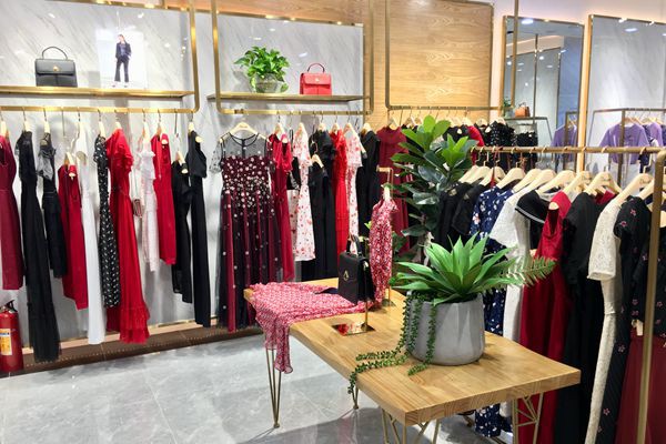 迪图女装店铺形象