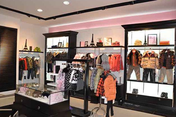 棣仔童装店铺形象