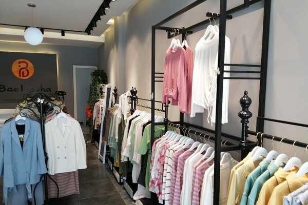 宝洛莎女装店铺形象