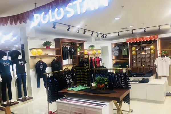 保罗诗丹男装店铺展示