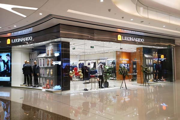 利奥纳多男装店铺展示