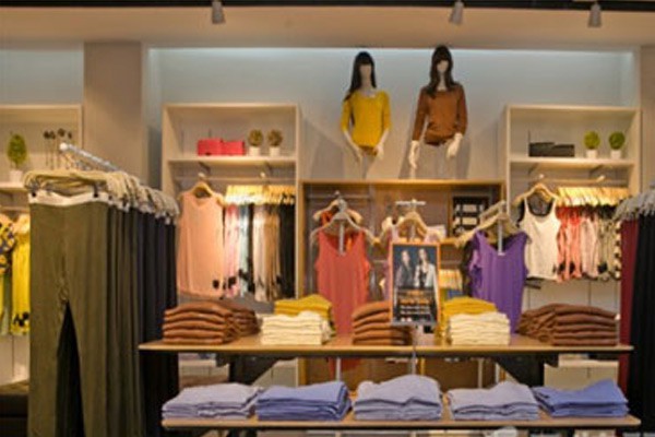 TOPFEELING女装店铺形象