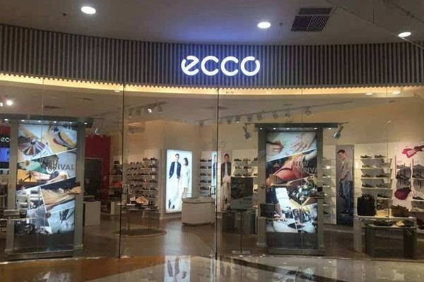 爱步鞋帽店铺展示