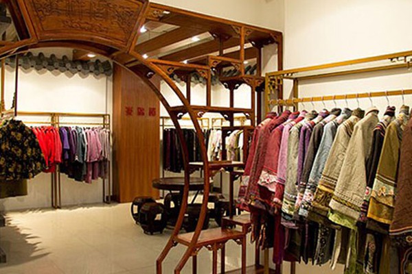 木棉道女装店铺展示