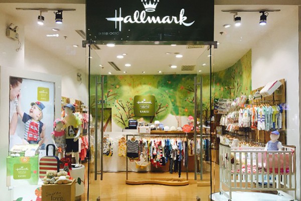hallmark babies童装店铺展示