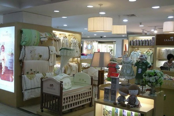 三木比迪童装店铺展示