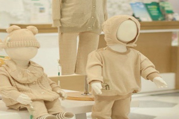 全棉时代童装店铺形象