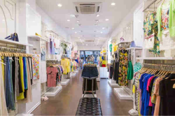 简遇女装店铺展示