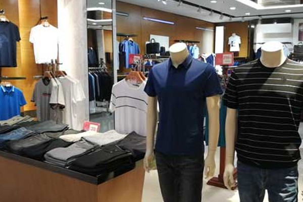 萨卡罗男装店铺形象