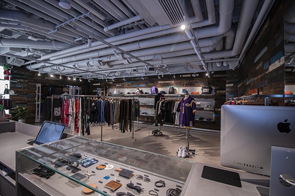 CLOTtee休闲装店铺形象