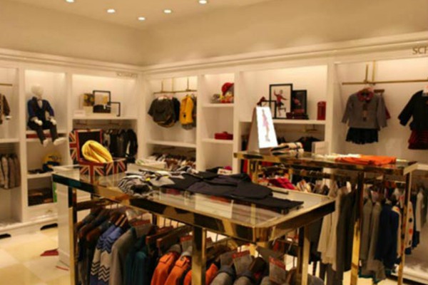 舒湾童装店铺形象