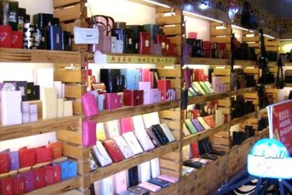 圣丹梅店铺展示