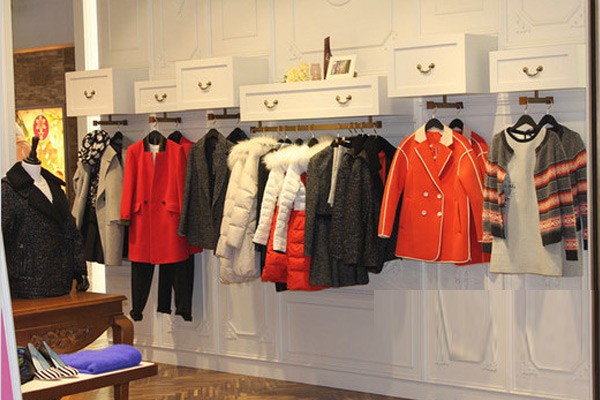 Runlinruoxi女装店铺展示