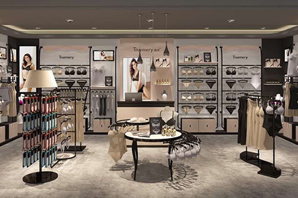 曲美内衣店铺形象