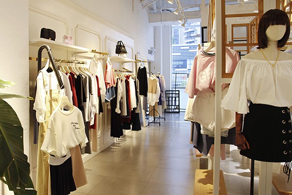 BananaCiCi女装店铺展示