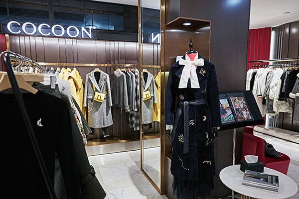 可可尼女装店铺形象