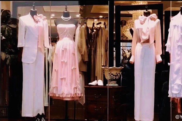 亚虎女装店铺形象