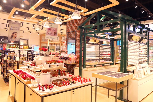 恋惠优品店铺展示