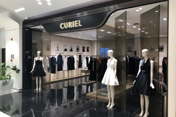 CURIEL女装店铺展示
