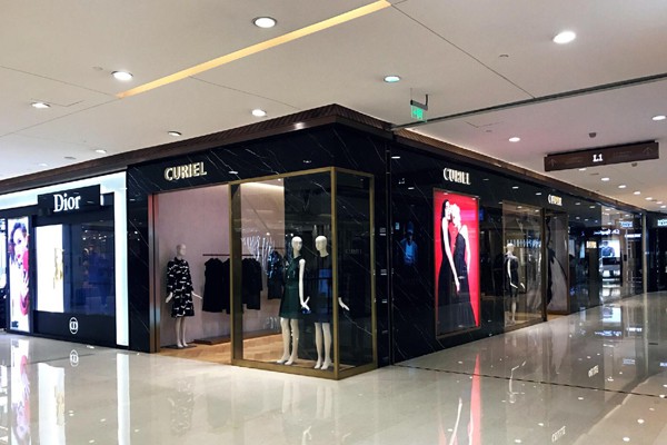 CURIEL女装店铺展示