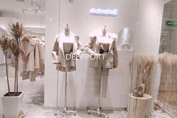 DEEPPORT深港女装店铺展示