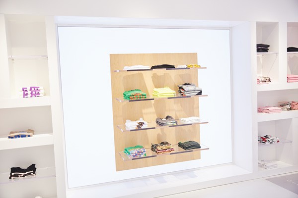 suntomorrow童装店铺展示