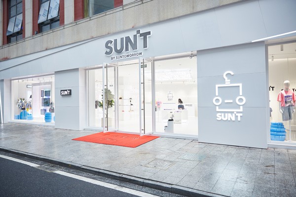 suntomorrow童装店铺展示