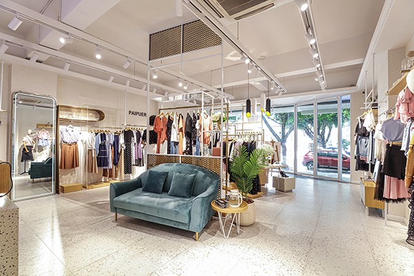 拍普儿女装店铺形象