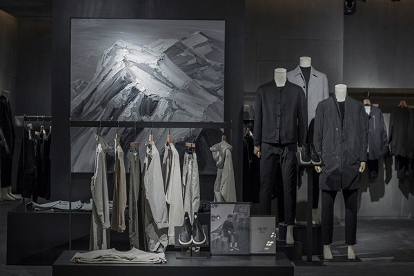 檏術男装店铺展示