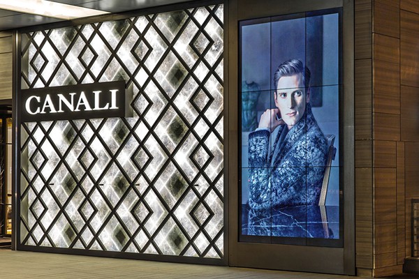 康纳利男装店铺形象