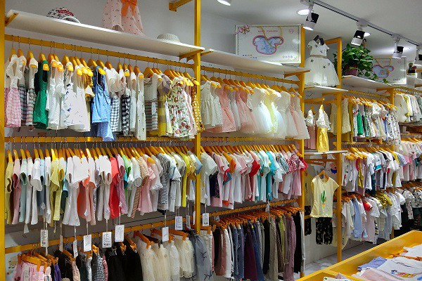 爱尚哆哆咪童装店铺形象