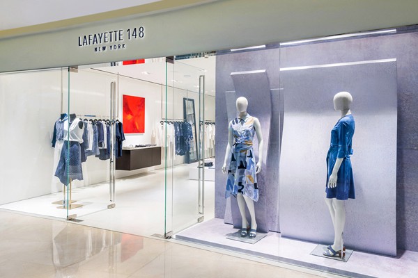 拉飞逸女装店铺形象