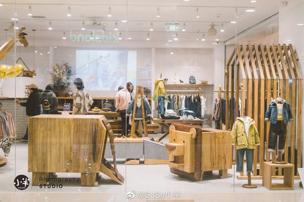 辣妈当家童装店铺展示