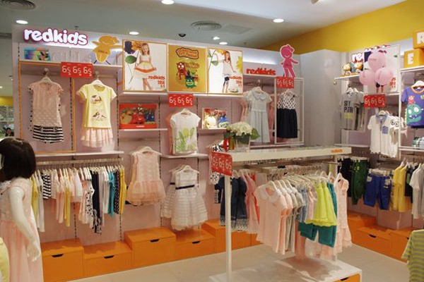 优米多童装店铺形象