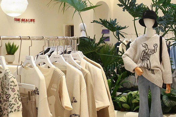 TheSeaLife女装店铺展示