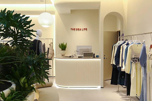 TheSeaLife女装店铺展示