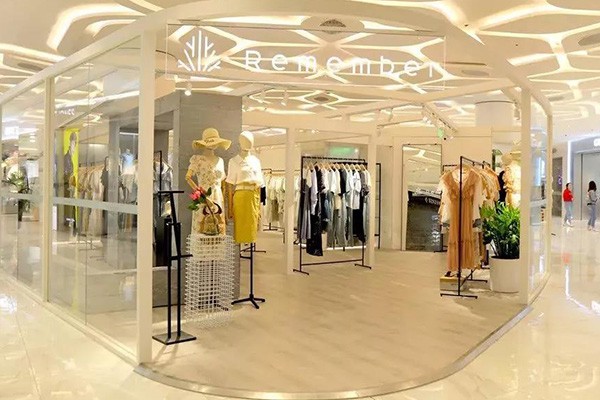 Remember女装店铺展示